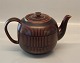 Marselis Ribbed Royal Copenhagen Brown Tea pot (2225) 15 x 24 cm ca 1940-1943 Aluminia Faience