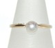 Gold ring with pearl, 14 carats gold
Size: 55

