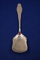 Frisenborg Danish silver flatware, serving part 
with flat laf 18cm