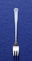 Cohr Dobbeltriflet or Old Danish solid silver flatware, oyster forks about 14.5cms