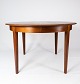 Dining table in teak of danish design from the 1960s.
5000m2 showroom.
