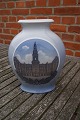 Royal Copenhagen Danish porcelain, large oval vase 

with motif of Christiansborg in Copenhagen