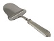 Georg Jensen Pyramid sterling silver
Cheese slicer