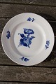 Blue Flower Plain Danish porcelain. Luncheon plates 21cm