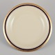 Hutschenreuther, Germany. Large round serving platter from the "Margarete" series.