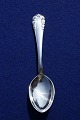 Liljekonval Georg Jensen sølvbestik, dessertskeer 17,3cm