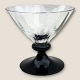 Liqueur bowl
With black foot
*DKK 50
