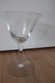 Glasses for the white wine
Holmegaard Glasværk, Denmark 
Named: Birkholm glass
Design Per Lütken, Denmark
With the mat stripes
1942
H: about 13cm
12 stk.
Price pro stk. = DKK 90,- 
For alle the 12 glasses = DKK 900,- 
In a good condition