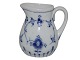 Blue Traditional Hotel porcelain
Miniature creamer