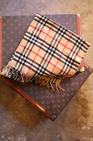 vare nr: Burberrys tørklæde