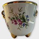 Flower pot with flowers
DKK 175
