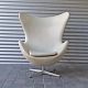 Arne Jacobsen lænestol 
Ægget
Hvid læder
