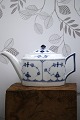 Rare Royal Copenhagen Blue Fluted Plain oval teapot from 1923-28...