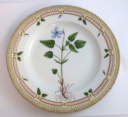 item no: 642560