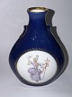 Emma Kongsbøll: Vase fra Bing & Grøndahl