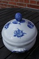 Blue Flower Plain porcelain. Covered dish