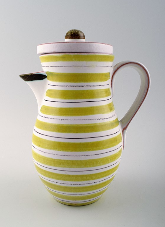 Stig Lindberg "studiohand", Gustavsberg. Kande med låg i fajance, 1948.