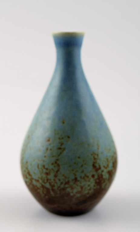 Bertil Lundgren, Rörstrand miniature stoneware vase. Beautiful glaze.