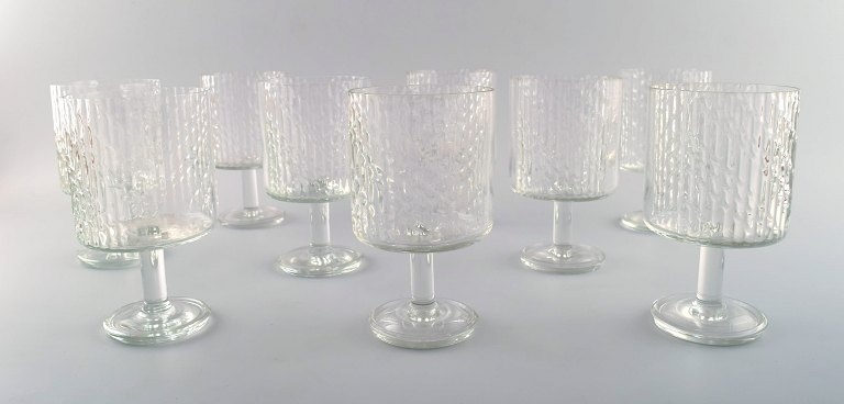 Riihimaki Riihimaen, Finland, Findari 9 glas af Nanny Still.