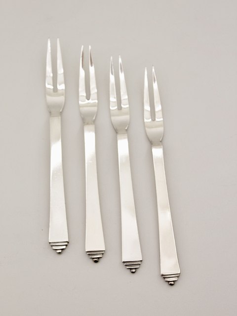 Pyramid cold meat fork