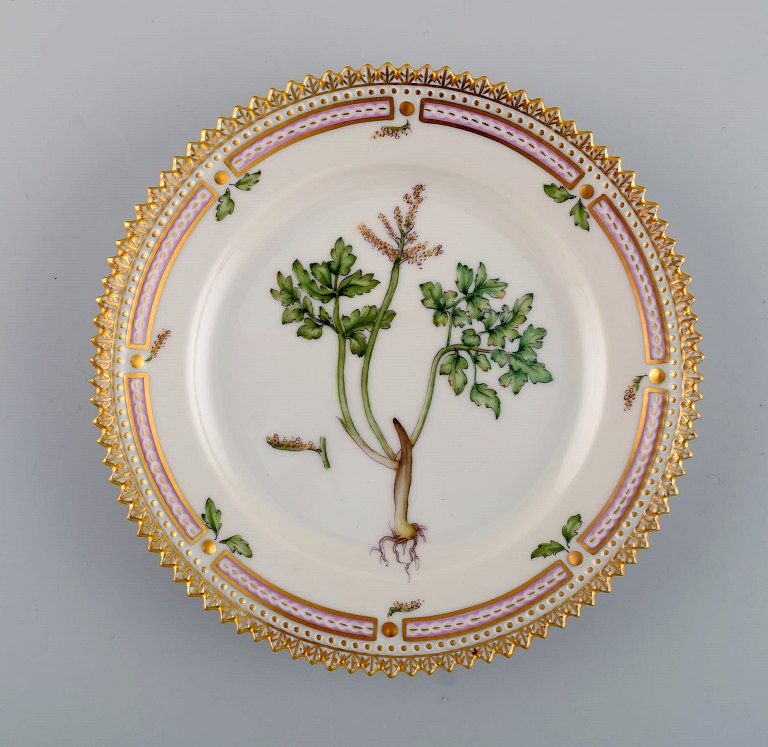 Royal Copenhagen Flora Danica side plate in hand-painted porcelain with flowers and gold decoration. Model number 20/3552.