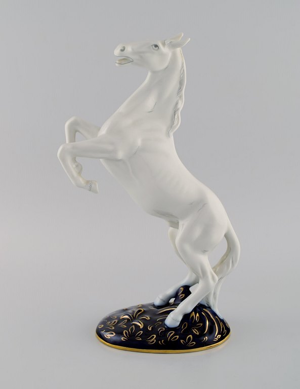 Royal Dux. Prancing horse in hand-painted porcelain. 1940s.