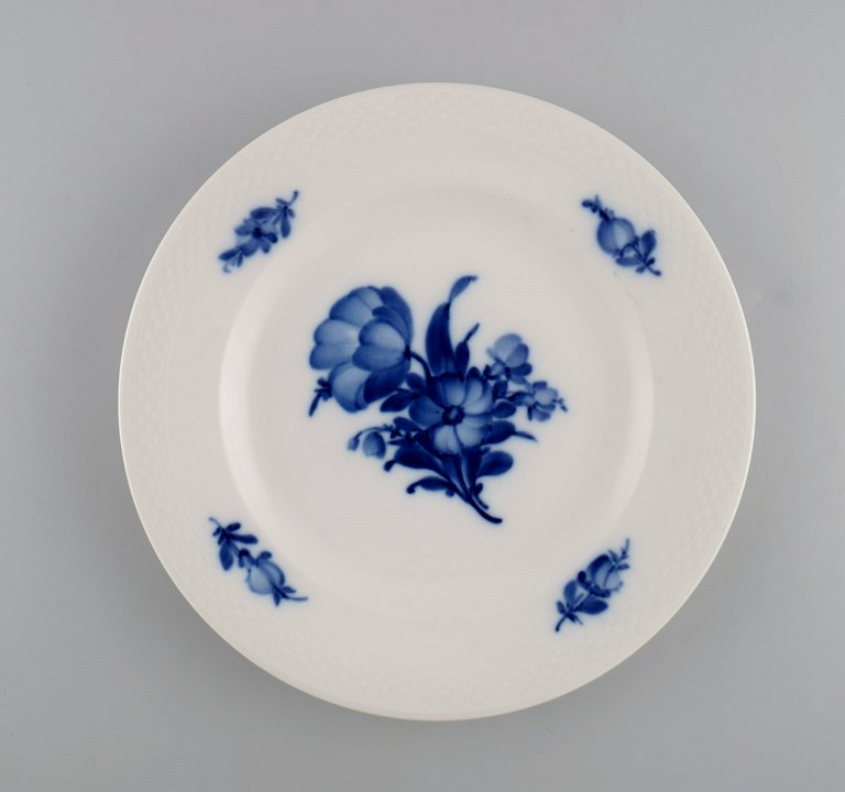 Royal Copenhagen Blue Flower Braided lunch plate. Model number 10/8096. Early 20th century.