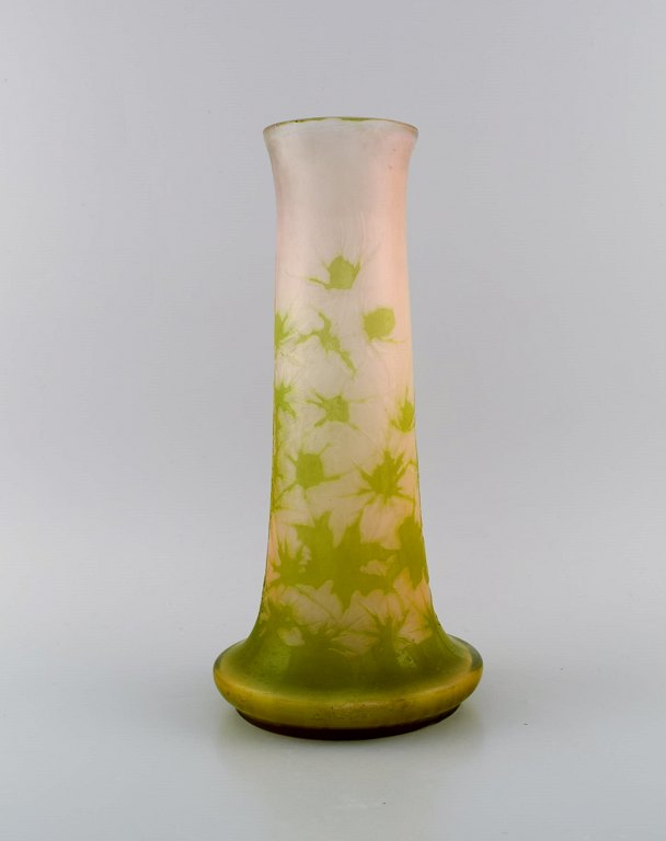 Large Emile Gallé vase in frosted and green art glass carved in the form of thistles. Early 20th century.