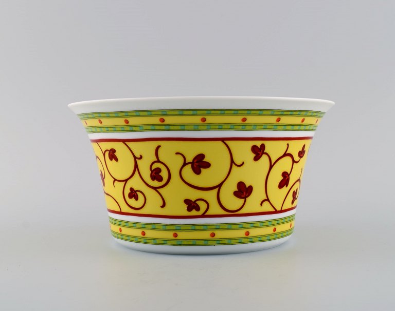 Paul Wunderlich for Rosenthal. Bokhara skål i porcelæn. Farverigt design, sent 1900-tallet.