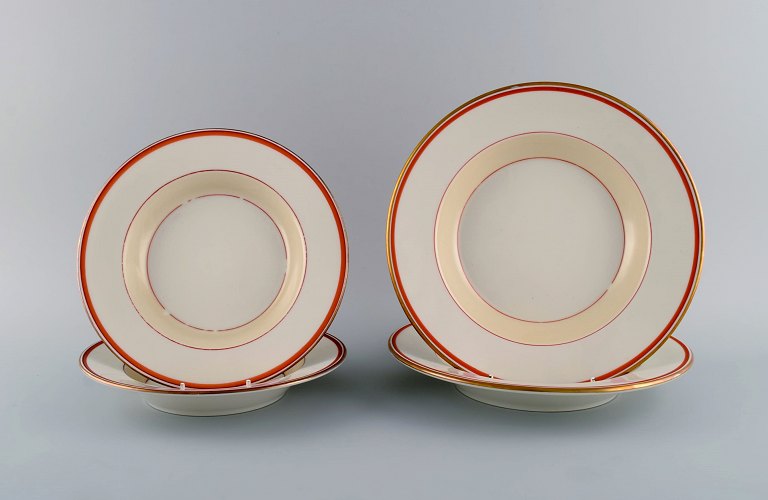Christian Joachim for Royal Copenhagen. "The Spanish pattern". Four deep plates in hand-painted porcelain. Produced from 1931-1970.