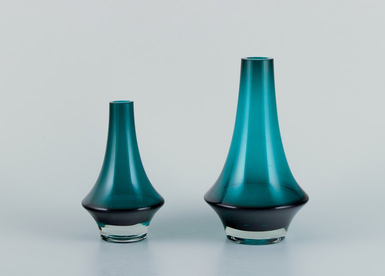 Erkkitapio Siiroinen for Riihimäen Lasi, Finland. Two vases in green and clear mouth-blown art glass.