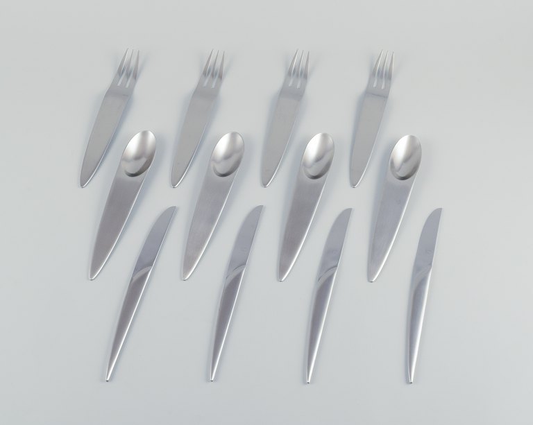 Appetize, Nedda El-Asmar for Gense, Sweden.Dinner service for four people.