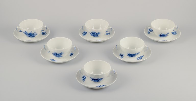 Royal Copenhagen Blue Flower Braided. A set of six pairs of bouillon cups.