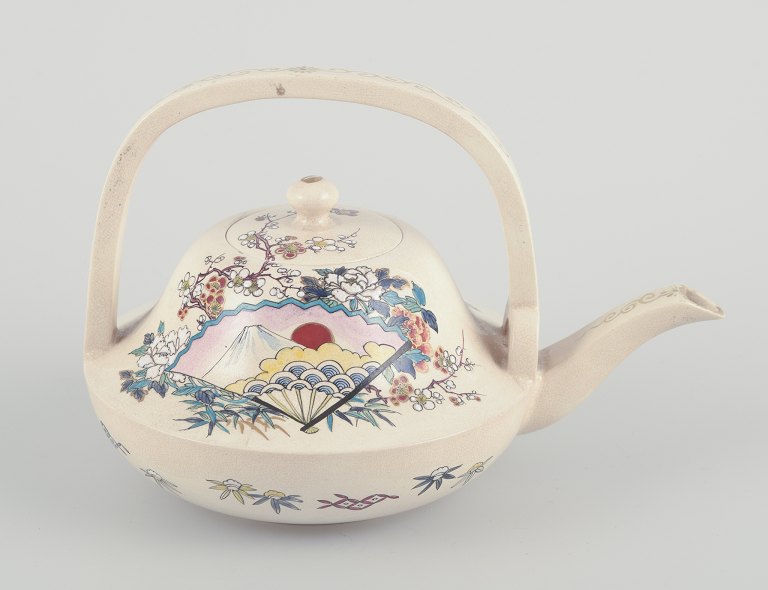 Satsuma, Imperial Japan.Miniature teapot in earthenware.