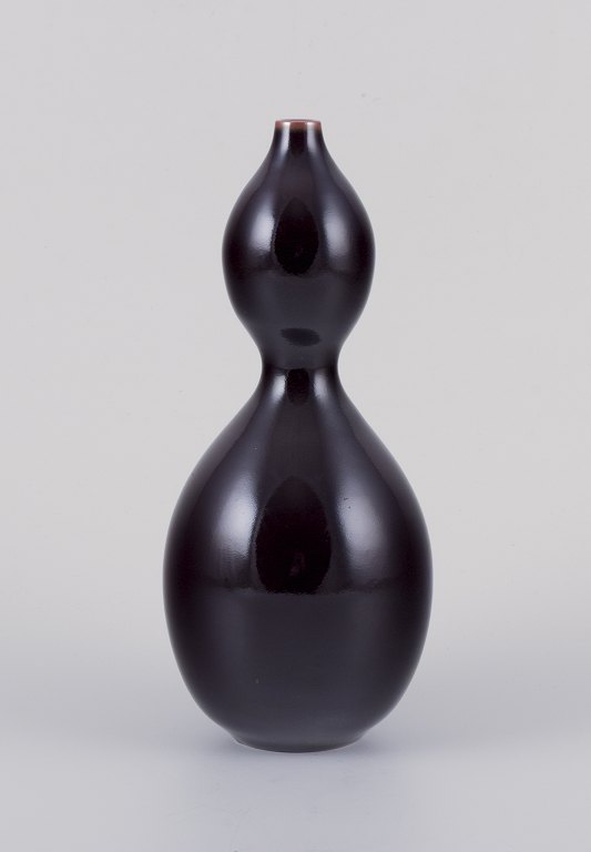 Nils Thorsson for Royal Copenhagen.Unique stoneware vase, double gourd-shaped.