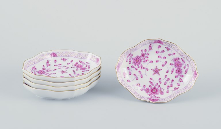 Meissen, Germany. Pink Indian Flower. 
A set of five small bowls.