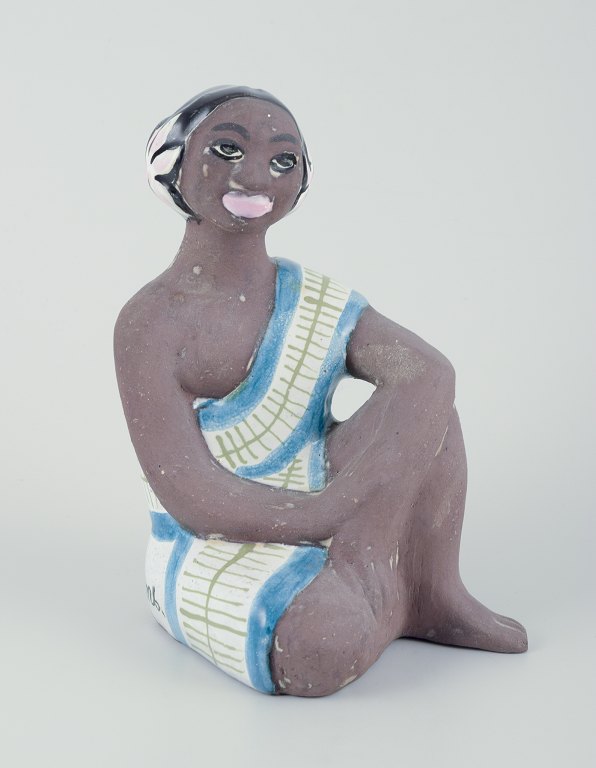 Mari Simmulson for Upsala Ekeby.
Figure of an oriental woman. Glazed stoneware.
