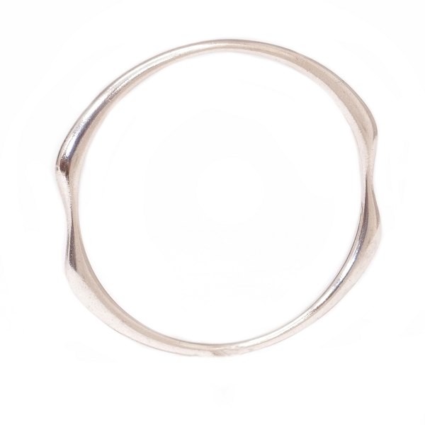 Nanna Ditzel for Georg Jensen sterlingsilver bangle #155. D inside: 6,5cm