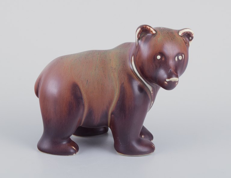 Gunnar Nylund for Rörstrand.
Ceramic figurine in the shape of a bear cub.