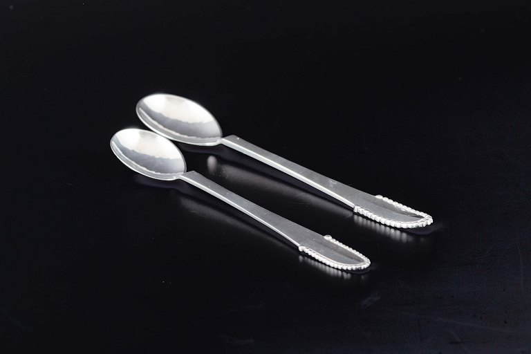 Georg Jensen2 spoons in the “beaded” pattern.Sterling silver.