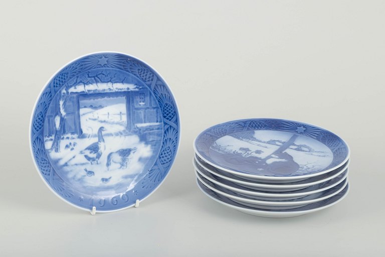 Royal Copenhagen6 Christmas plates.1969, 1970, 1971, 1972, 1975 og 1976.