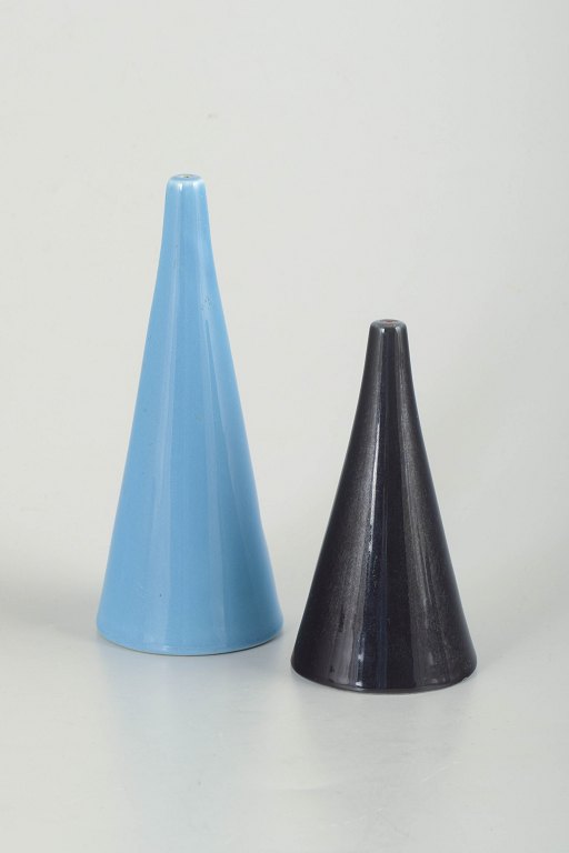 Gustavsberg, Stig Lindberg
Salt and pepper shakers, model “Colorado”.