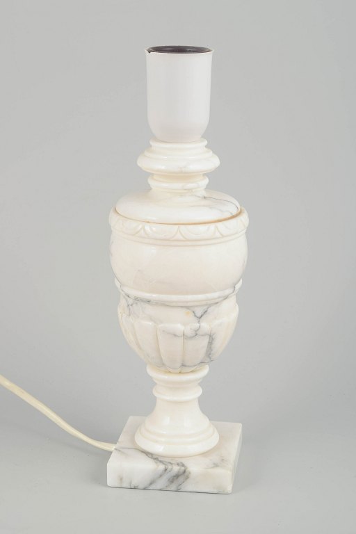 Italiensk alabaster bordlampe, midten af 1900-tallet.