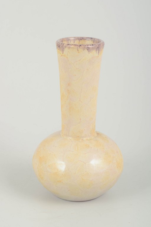 Ekeby, SverigeVase, midt 1900-tallet.