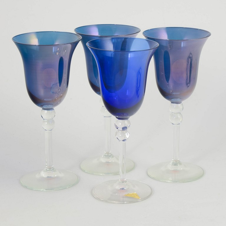 Gullaskruf Glasbruk, set of 4 champagne glasses.