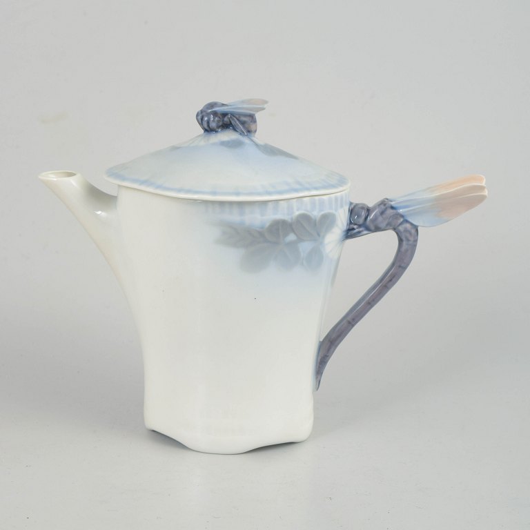 Royal Copenhagen, Midsummer Night’s Dream, small coffee pot.