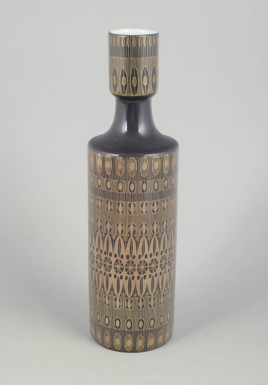 Baumann for Rosenthal, large vase.