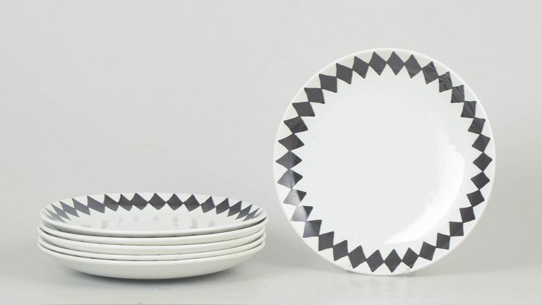 Karin Björquist for Gustavsberg, set of six lunch plates “Svart Ruter”.