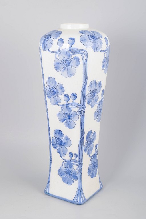 Alf Wallander for Rörstrand, kolossal vase.