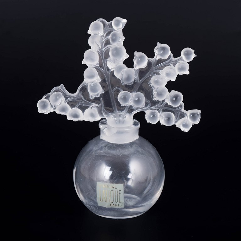Lalique, parfumeflaske med liljekonvalmotiv.